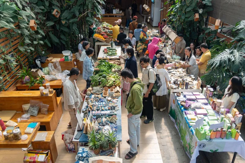 Six Dollars a Dozen: What My Farmers Market Receipt Actually Says About Class